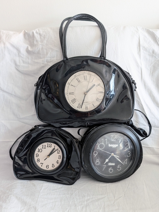 Handbags - UNLISTED ** CLOCK PURSES ** Vintage 80s Kitsch you can carry!